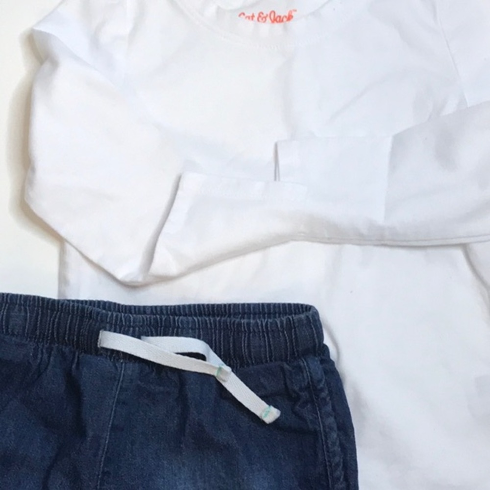 CAT & JACK TODDLER GIRL SIZE 3T  LONG SLEEVED WHITE TOP DARK WASH DENIM SHORTS